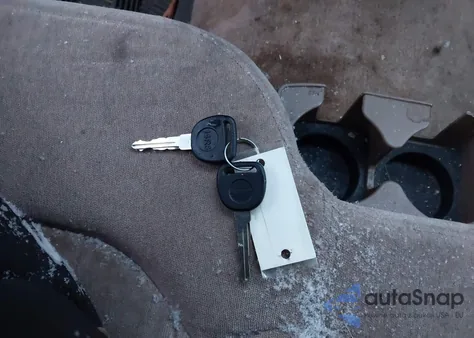 2001 Chevrolet S-10 Ls z USA, uszkodzony, nr VIN 1GCCS195318203902